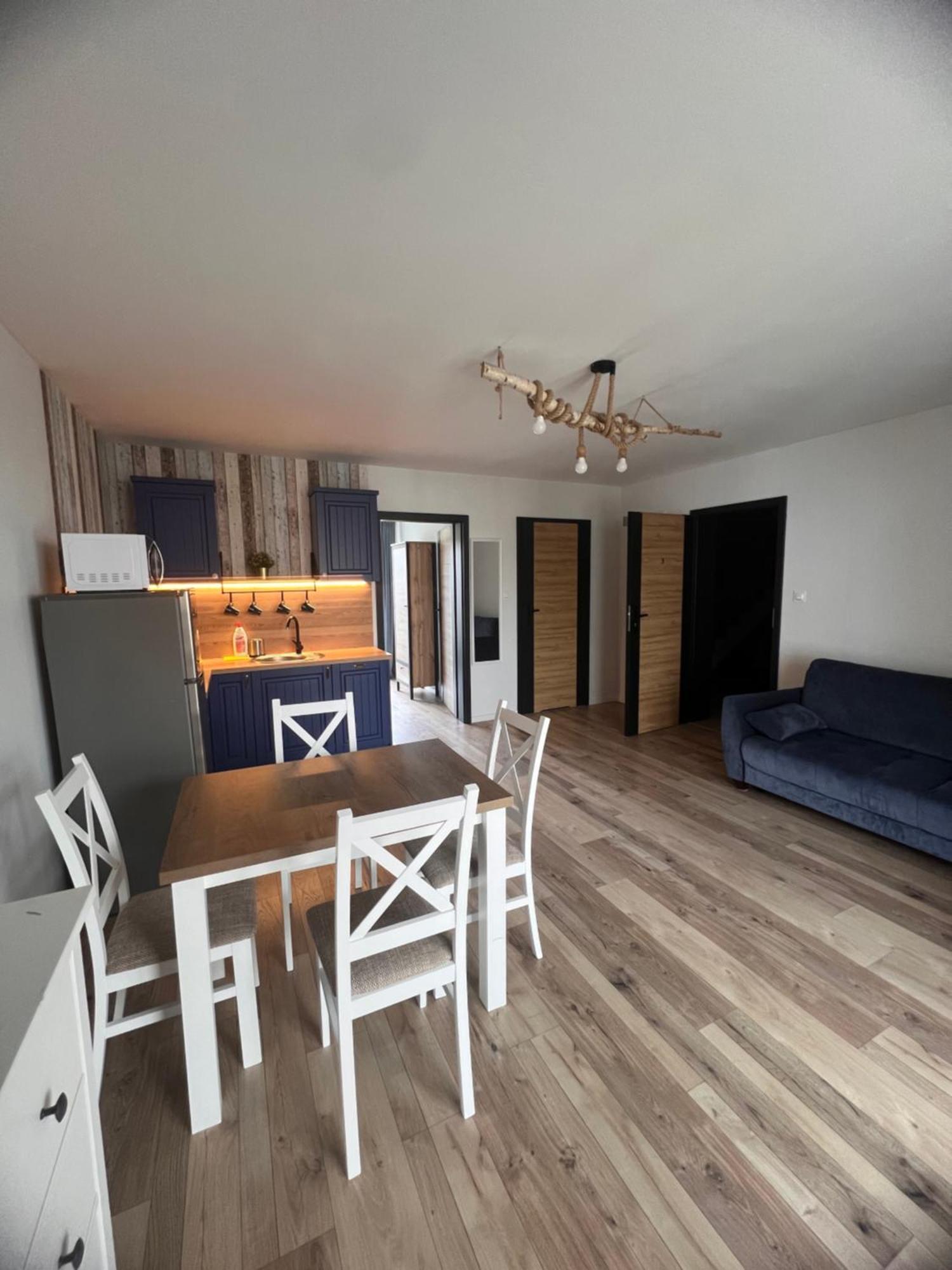 Czarny Baran Apartment Debki Ngoại thất bức ảnh