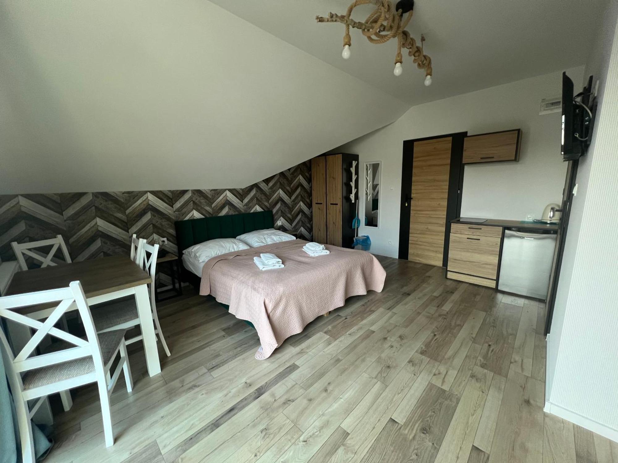 Czarny Baran Apartment Debki Ngoại thất bức ảnh