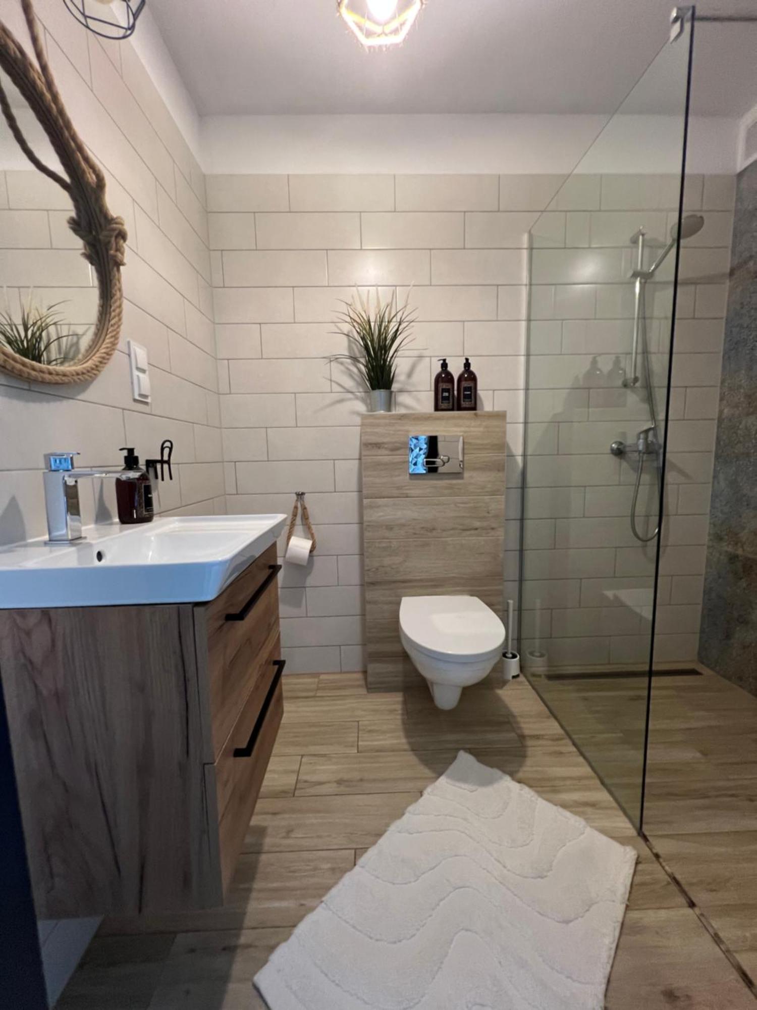 Czarny Baran Apartment Debki Ngoại thất bức ảnh